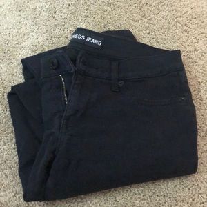 Black size 6 express jeans. No rips or tears